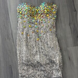 Alyce Paris jeweled and sequenced party dress